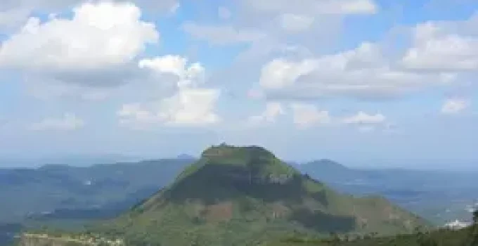 serviços essenciais no feriado de Tiradentes